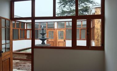 Casa Condell:  Oficinas Y Café en San Francisco de Limache