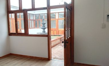 Casa Condell:  Oficinas Y Café en San Francisco de Limache