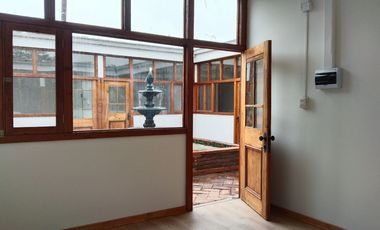 Casa Condell:  Oficinas Y Café en San Francisco de Limache