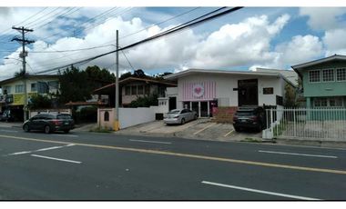 Se vende casa comercial en vía principal de avenida la Paz/ Betania