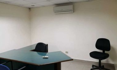 Se vende casa comercial en vía principal de avenida la Paz/ Betania