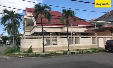 Rumah Disewakan FULL FURNISH di Jl. Raya Manyar Tirtoyoso, Surabaya