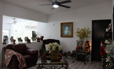 Quinta o Rancho en venta en Suchitlan, Colima