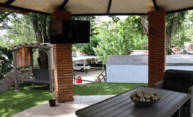 Quinta o Rancho en venta en Suchitlan, Colima