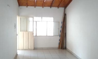 casa en venta en los patios betania. Cod V11074