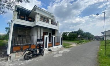 Rumah Sleman Dijual BU di Jalan Magelang: Mewah Banget
