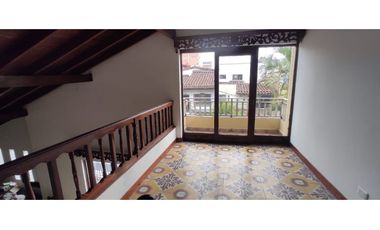 Casa Comercial  en Arriendo en Envigado Sector Alcala