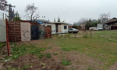 Se arrienda terreno con galpón y container en Buin