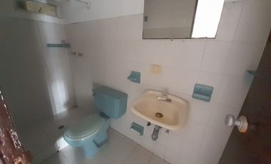 APARTAESTUDIO EN ARRIENDO CHIPRE