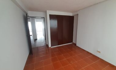 APARTAESTUDIO EN ARRIENDO CHIPRE