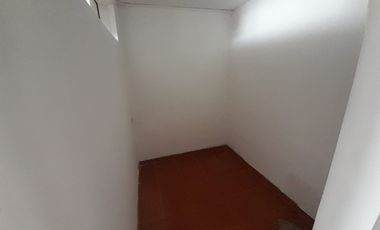 APARTAESTUDIO EN ARRIENDO CHIPRE