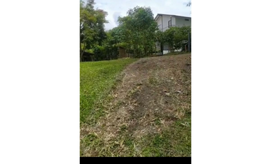 EXCELENTE LOTE PARA INVERSION CASAS CAMPESTRE U OTROS CON LICENCIA