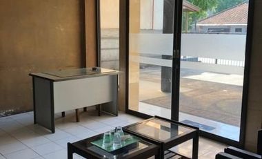 Dijual Cepat Rumah + Kantor Dekat Mall Epicentrum Mataram