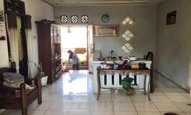 Dijual Cepat Rumah + Kantor Dekat Mall Epicentrum Mataram