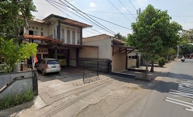 Dijual Cepat Rumah + Kantor Dekat Mall Epicentrum Mataram