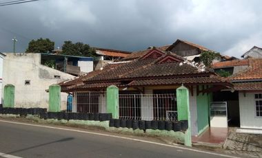 HITUNG TANAH SAJA di pinggir jalan raya ciloa padalarang