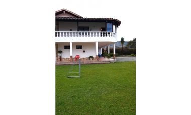 Venta finca en Carmen de Viboral, 1.280 mts, independiente