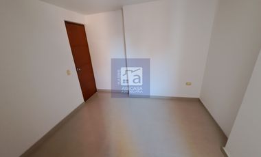COD. 4502 - SE ARRIENDA APARTAMENTO - BARRIO: SOTOMAYOR