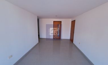 COD. 4502 - SE ARRIENDA APARTAMENTO - BARRIO: SOTOMAYOR