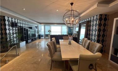 Se vende penthouse Av. Balboa, PH Rivage