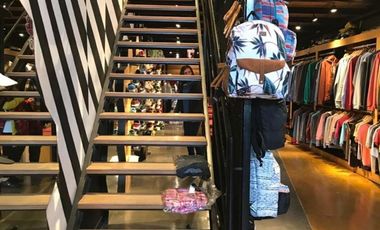 Excelentes locales a la venta