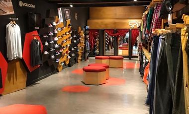 Excelentes locales a la venta