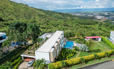 VENTA LOTE EN CONDOMINIO EN ALTO MENGA. Cod V6877