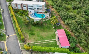 VENTA LOTE EN CONDOMINIO EN ALTO MENGA. Cod V6877