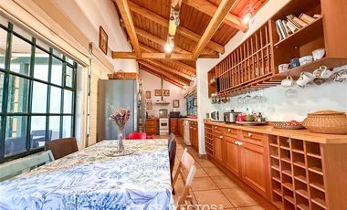Exclusiva Casa de Campo en Parque Las Majadas , Pirque