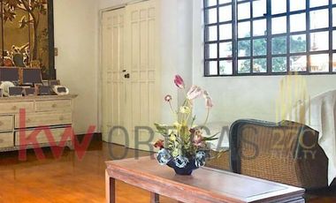 House with Pool for Sale in Valle Verde2, Pasig City