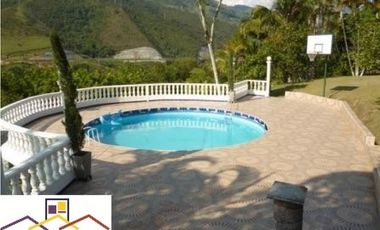 Alquiler de Finca de Recreo en Barbosa