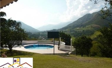 Alquiler de Finca de Recreo en Barbosa