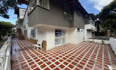 casa en arriendo en pampalinda. Cod A4212