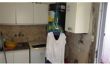 Chalet 3 ambientes con dependencia. Parque y Quincho. Barrio Don Bosco