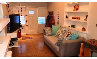 Chalet 3 ambientes con dependencia. Parque y Quincho. Barrio Don Bosco