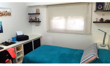 Chalet 3 ambientes con dependencia. Parque y Quincho. Barrio Don Bosco