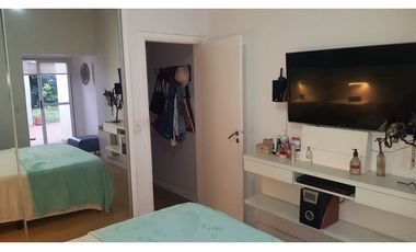 Chalet 3 ambientes con dependencia. Parque y Quincho. Barrio Don Bosco