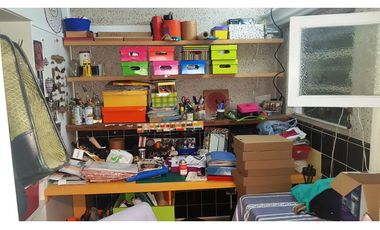 Chalet 3 ambientes con dependencia. Parque y Quincho. Barrio Don Bosco