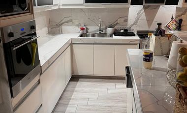 MUY LINDO CHALET FAMILIAR O MULTIFAMILAR SOBRE DOS LOTES