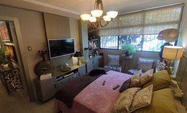 DEPARTAMENTO EN VENTA URDESA CENTRAL. TOTALMENTE REMODELADO. EXCELENTES ACABADOS.
