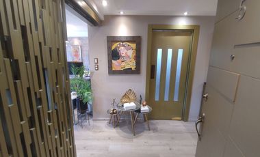 DEPARTAMENTO EN VENTA URDESA CENTRAL. TOTALMENTE REMODELADO. EXCELENTES ACABADOS.
