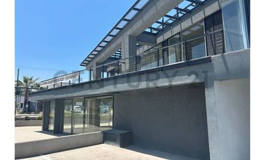 ARRIENDO LOCAL COMERCIAL STRIP CENTER VITACURA