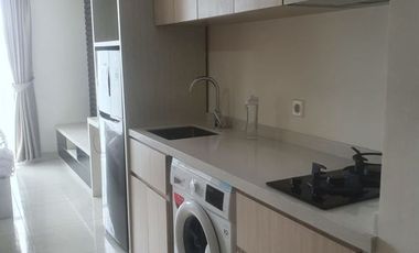 DIJUAL CEPAT !! Apt. Sedayu City Lantai Rendah View Pool , Bisa Nego , Bisa DISEWAKAN