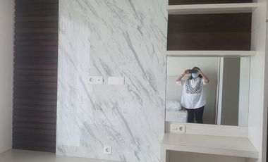 DIJUAL CEPAT !! Apt. Sedayu City Lantai Rendah View Pool , Bisa Nego , Bisa DISEWAKAN