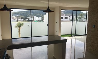 CASA EN RENTA EN PUEBLA LOMAS DE ANGELOPOLIS
