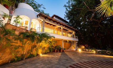 VILLA TALISMAN - Casa en venta en Conchas Chinas, Puerto Vallarta