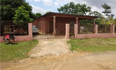 SEA CONFIABLE VENDE CASA EN LA CHORRERA