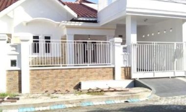 Rumah disewakan di Kedungturi, Taman, Sidoarjo, Jawa Timur