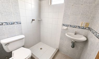 casa en arriendo en parques de la italia. Cod A126324