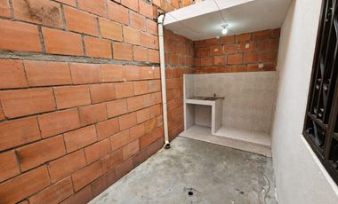 casa en arriendo en parques de la italia. Cod A126324